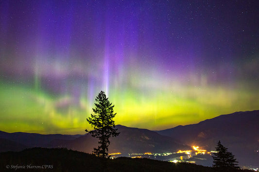 Castlegar under Aurora